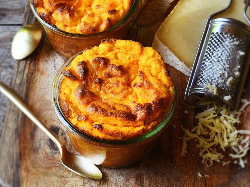 Soufflés à la carotte au cumin et au Cantal